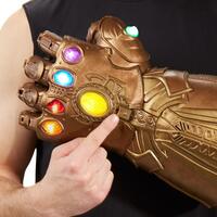 the infinity gauntlet toy